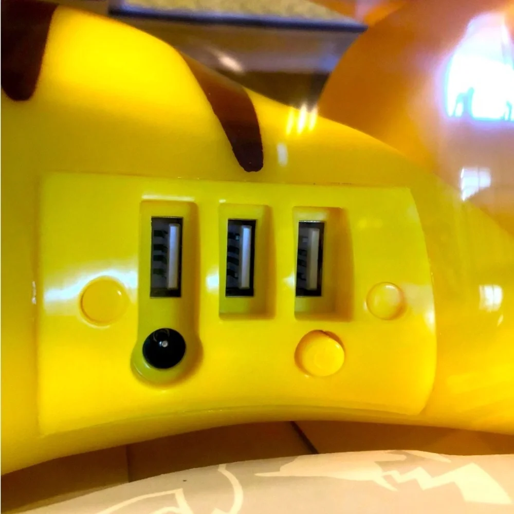 NEW Pokémon Pikachu Wireless Phone Charger / USB Ports